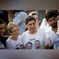 שמחה ולאה גולדין בעצרת מחאה להשבת הנעדרים בירושלים. ארכיון | יונתן זינדל, פלאש 90