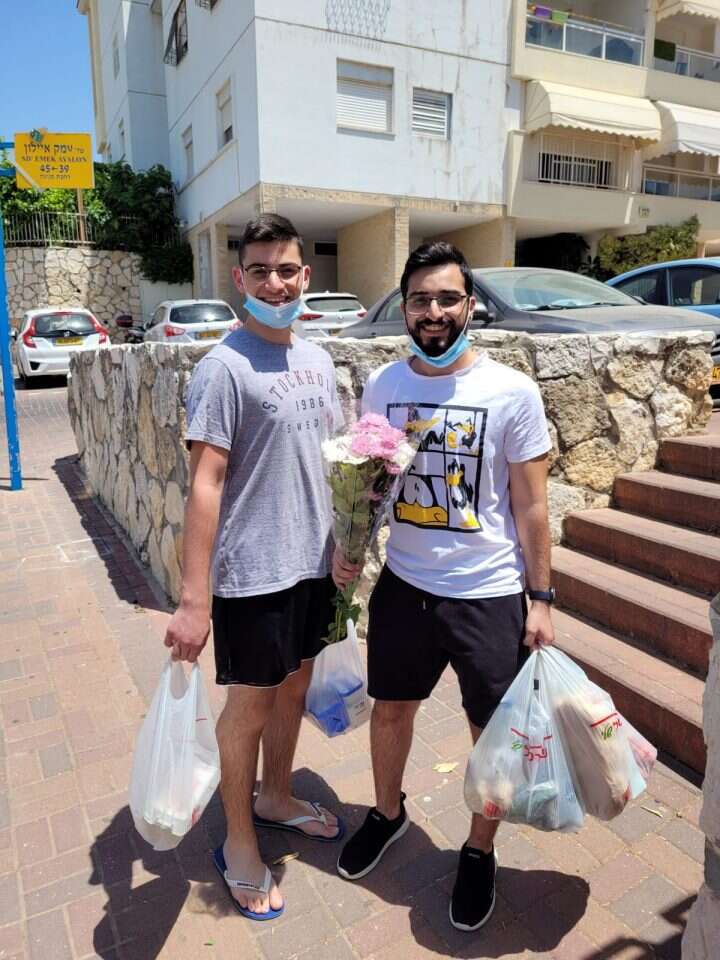 מלאכי החוסן מתנדבים. | באדיבות המצולמים
