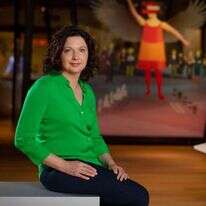 אירנה נבזלין. | אריק סולטן