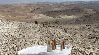 עם ישראל נולד במדבר. | באדיבות דב פוניו