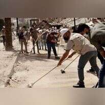 מתנדבים בעזה בשיקום ההריסות אחרי מבצע "שומר החומות. | AFP מתנדבים בעזה בשיקום ההריסות אחרי מבצע "שומר החומות. | AFP
