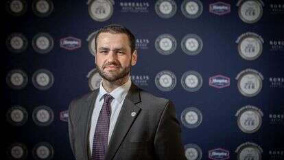 הרב מרדכי אליעזר באלה בועידת רבני אירופה באנטוורפן. | אלי איטקין