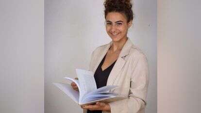 נעמה אוליאל. | אריק סולטן