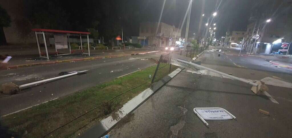 "לרשויות יש אינטרס לעבור לסדר היום" רחוב בעיר בליל המהומות. | יאיר קראוס