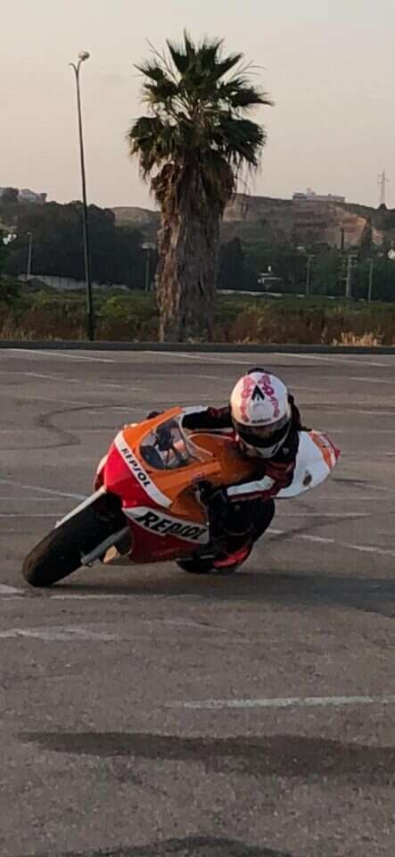 רוכבות על גלגלים. | קארדו