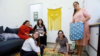 לירון מולדובן