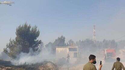 שריפת הענק בישוב אדורה בהר חברון. | חיליק גוטמן TPS שריפת הענק בישוב אדורה בהר חברון. | חיליק גוטמן TPS