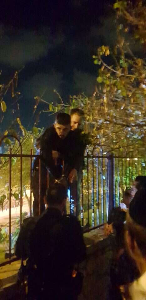 תפיסת הפורצים הפלסטינים במודיעין עילית על ידי ארגון "השומרים". ללא קרדיט