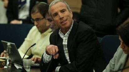 אלעזר שטרן. | אורן בן־חקון