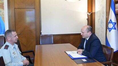 הרמטכ"ל כוכבי בפגישתו עם ראש הממשלה בנט, השבוע | עמוס בן גרשום, לע"מ