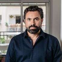 אורי זכי. | אבישג שאר-ישוב