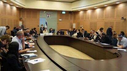 דיון בוועדה. | דני שם טוב, דוברות הכנסת