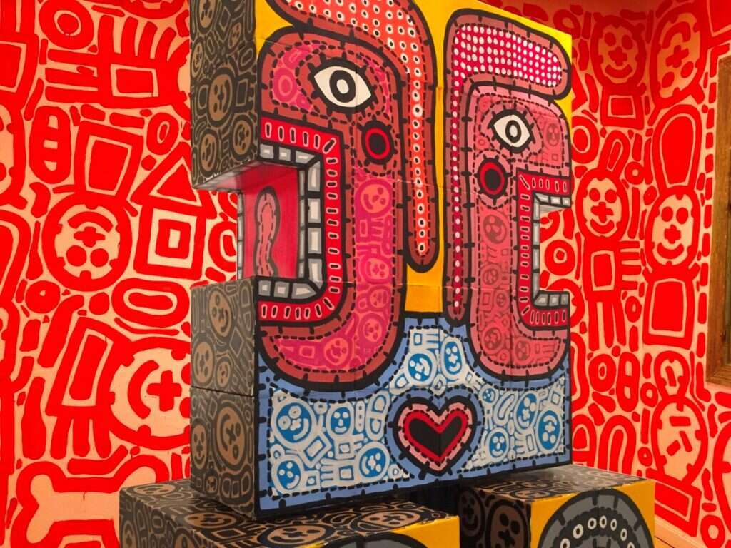 הזעות יום. | דן פונדק ואסתר אתי גרון.Room2