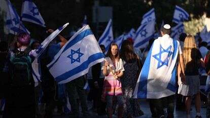 החברה הישראלית לא יכולה להתקיים בלי שילוב שתי הזהויות יחד. | AFP