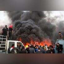 הצתת צמיגים בכפר ביתא, ארכיון. העשן הכבד נועד לפגוע ביישובים הסמוכים. | נאסר אישתיה, פלאש 90