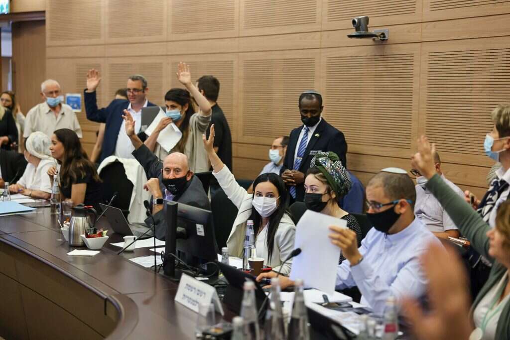 הצבעה בוועדה המסדרת. | דוברות הכנסת, נועם מושקוביץ