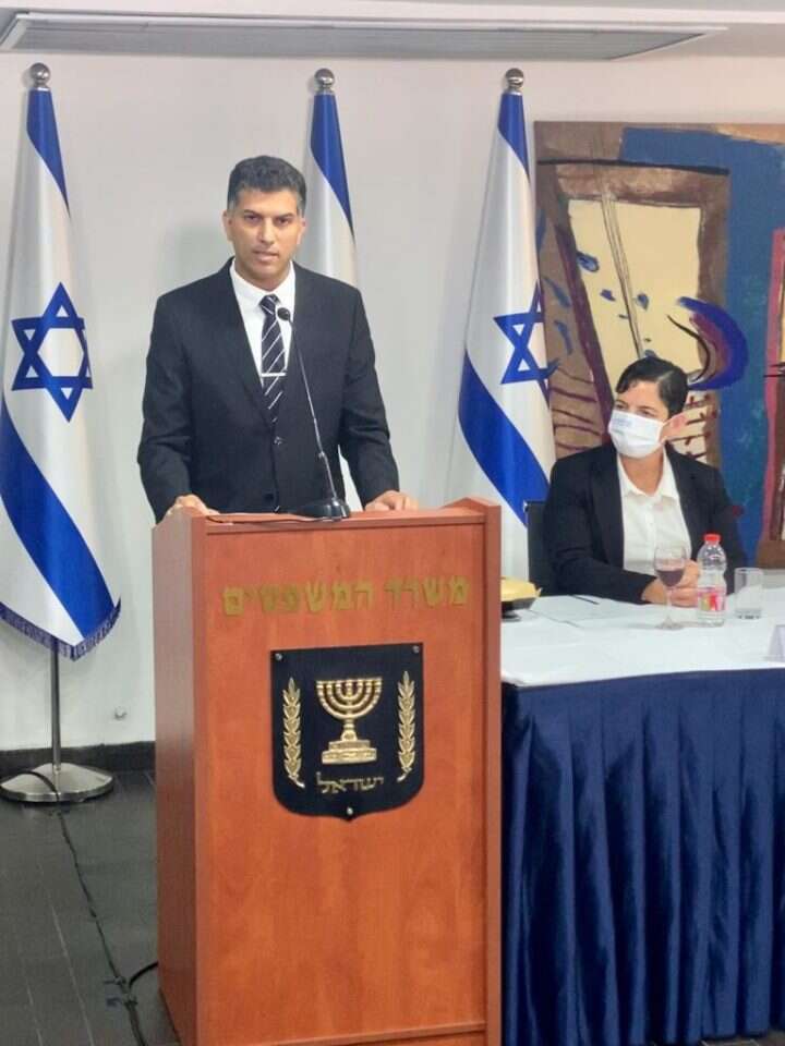 מנכ"ל משרד המשפטים ערן דוידי בטקס חילופי המכ"לים במשרד המשפטים. | דוברות משרד המשפטים