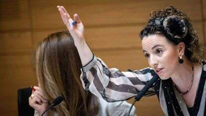 ח"כ עידית סילמן בוועדת הבריאות. | יונתן זינדל פלאש 90