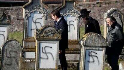 תקרית אנטישמית בבית העלמין היהודי בווסטהופן שליד שטרסבורג, צרפת, 2019. | AP