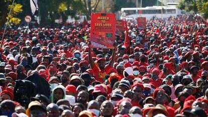 מחאה נגד הממשל בדרום אפריקה. אילוסטרציה. | AFP