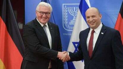 בנט ושטיינמאייר. | עמוס בן גרשום לע"מ