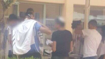 עמדת הנחת התפילין בביה"ס בכפר יונה. | באדיבות המצלם