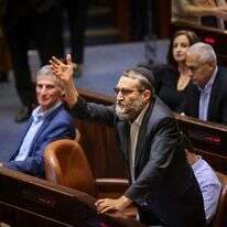יו"ר יהדות התורה משה גפני במליאה. | דוברות הכנסת, נועם מושקוביץ