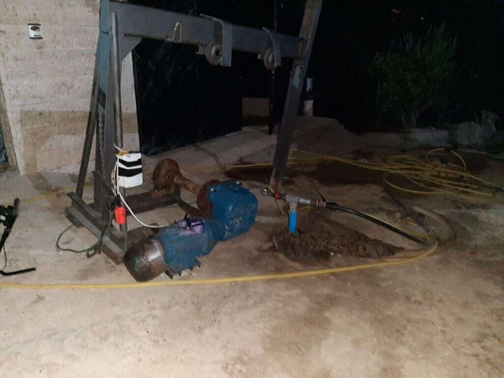 נזק לתשתיות, המאבק בגניבת המים בהר חברון. | משטרת ישראל נזק לתשתיות, המאבק בגניבת המים בהר חברון. | משטרת ישראל