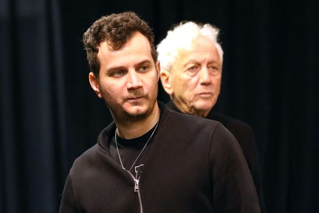 עוד רגע מתחתן. הבן, מיכאל מושונוב. | קוקו