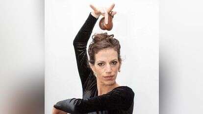 מיכל ברט. | אבישג שאר - ישוב