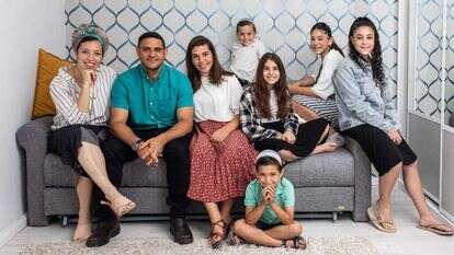 משפחת שאקי. | אבישג שאר- ישוב