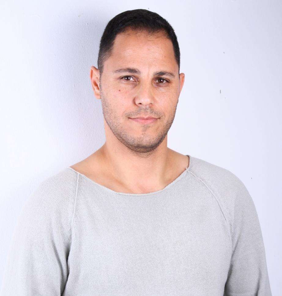 ירון בוסקילה. | סלי בן ארי