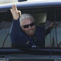 ריצ'רד ברנסון בדרך לחלל. | AFP