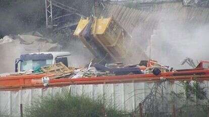 אתר הפסולת בראשון לציון. | דוברות המשטרה