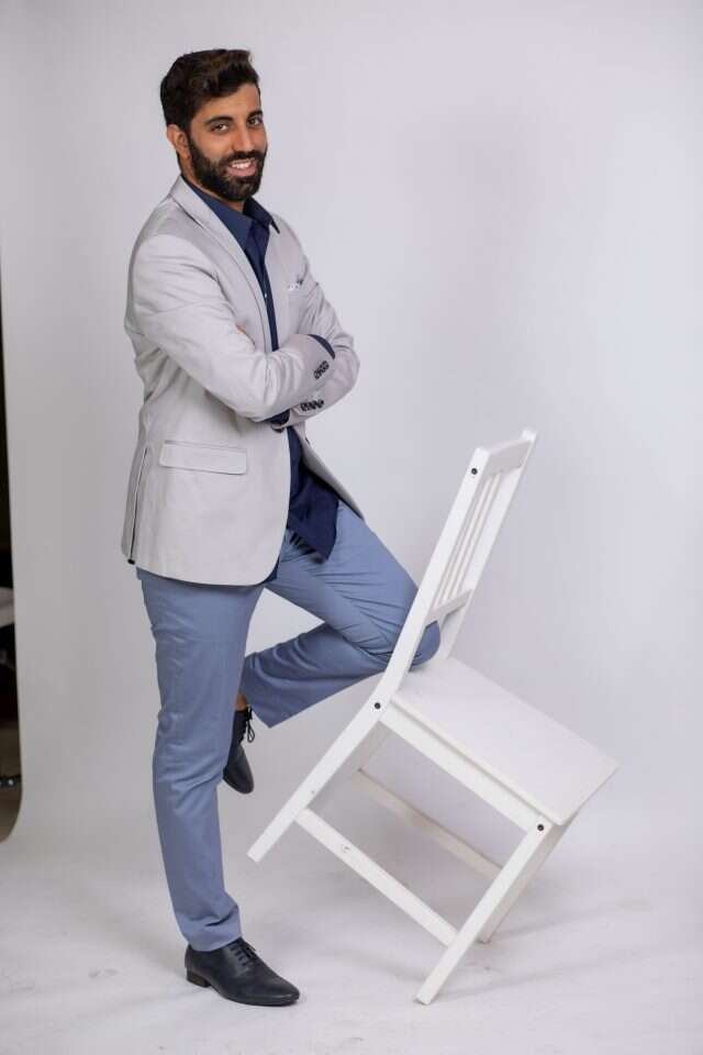 אוריין שוקרון. | אריק סולטן