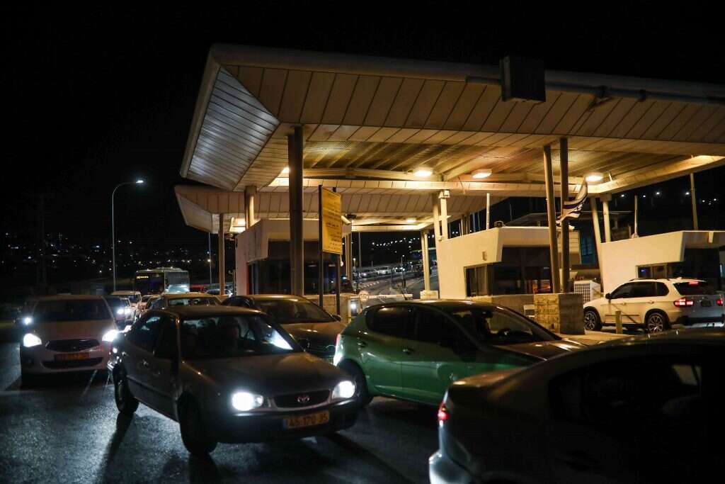 מחסום חיזמה. | הדס פרוש, פלאש 90