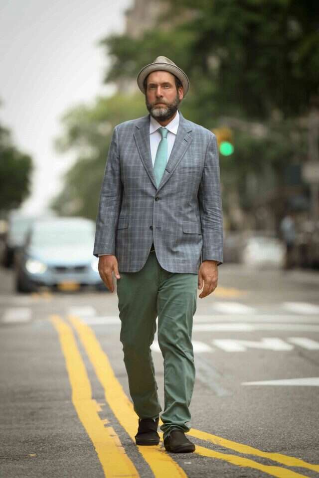 "מוכרחים לבחור צד". ד"ר ליאל ליבוביץ. | שחר עזרן