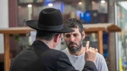 משה נוסבאום. | יוסי אלוני