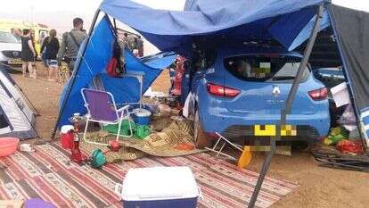 קונספט גאוני בפשטותו: מגיעים עם האוהל שלכם, מקימים את האוהל לבד, ישנים בו ומבלים. | דוברות מד"א קונספט גאוני בפשטותו: מגיעים עם האוהל שלכם, מקימים את האוהל לבד, ישנים בו ומבלים. | דוברות מד"א