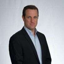 נתנאל איזק. | אלון גרגו