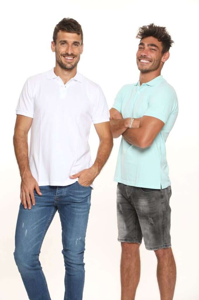 חולצות קלילות ונעימות שלא נהרסות. בייסיק שופ (צילום: רפאל מזרחי)