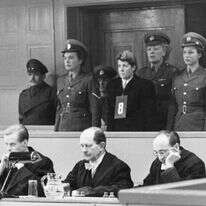 משפטה של קאפו בבית דין צבאי בהמבורג, 1947. | AP