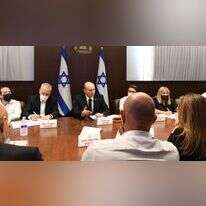 מנסים לפתוח שנת לימודים. | עמוס בן גרשום /לע"מ