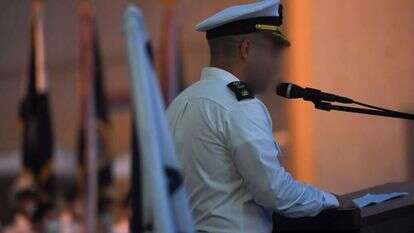 טקס חילוף מפקדים בשייטת צוללות. | דו"צ