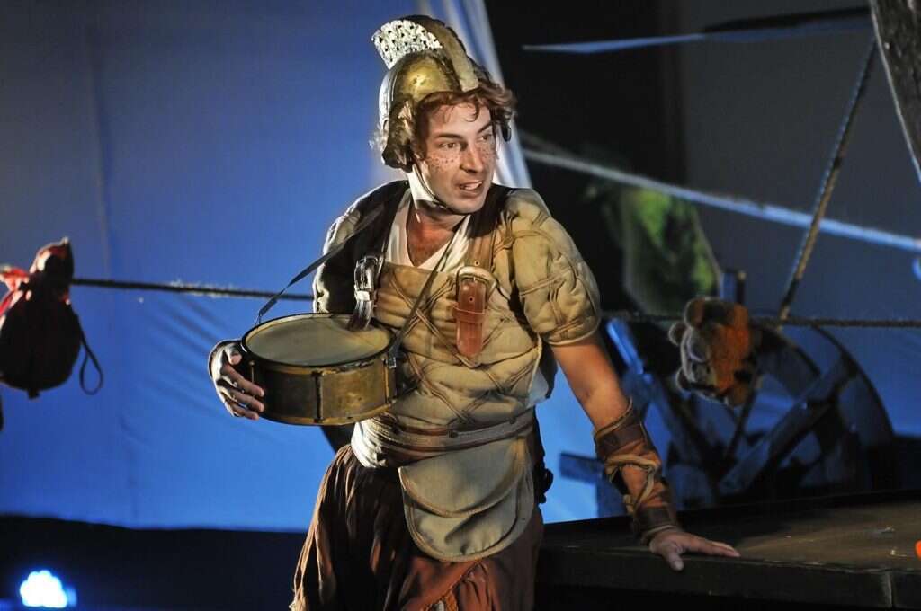 פרידה עצובה מתיאטרון גשר. סטיופין בהצגה "מסעות אודיסאוס". | באדיבות תיאטרון "גשר"