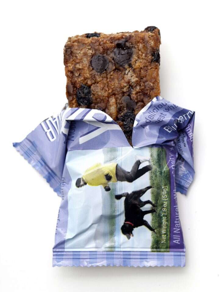 חטיף חרובים. | גטי אימג'ס