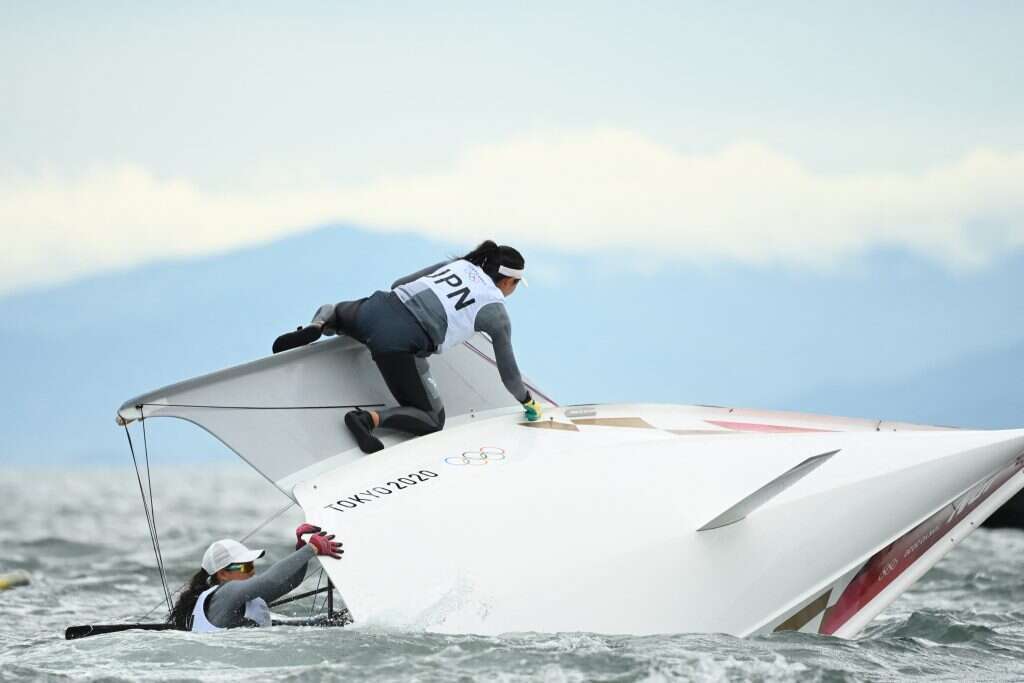 אנה יאמאזאקי וסנה טאקנו היפניות בתחרות שיט. | AFP אנה יאמאזאקי וסנה טאקנו היפניות בתחרות שיט. | AFP