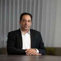 רונן פרץ. | שריה דיאמנט