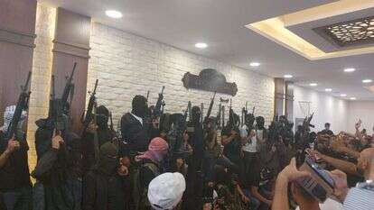 חמולת ג'עברי במפגן כוח, בחברון. | משפחת ג'עברי חמולת ג'עברי במפגן כוח, בחברון. | משפחת ג'עברי