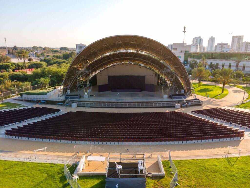 לירון מולדובן